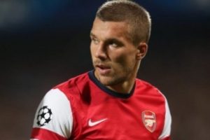 Podolski'den F.Bah&ccedil;e'ye T&uuml;rk&ccedil;e mesaj!