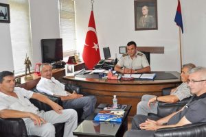 İşadamlarından Komutan'a hayırlı olsun ziyareti