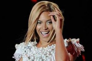 Beyonce'nin yeni sa&ccedil;larıyla ilk konseri