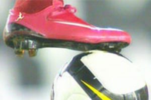 Yabancı futbolculara 'T&uuml;rkiye'ye gitmeyin!' uyarısı