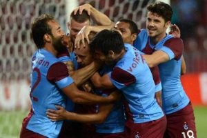 Trabzonspor Arnavutluk'ta avantaj arıyor