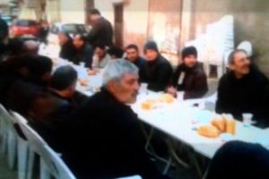 &Ouml;nce &ouml;ld&uuml;rd&uuml;, sonra başsağlığına gitti!