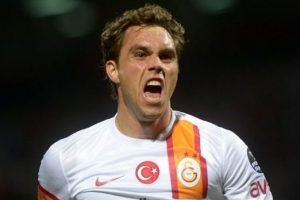 Elmander taraftarı unutmadı!