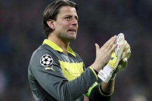 Weidenfeller yoksa Langerak var