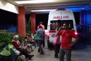 Bursa'da 24 kişi d&uuml;ğ&uuml;n yemeğinden zehirlendi