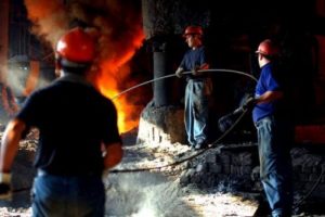 Memura zam, iş&ccedil;inin kıdem tazminatını artırdı