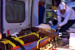 Otomobiller kafa kafaya &ccedil;arpıştı: 2 yaralı