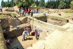 2 bin 200 yıl geciken kargo adresine ulaşacak
