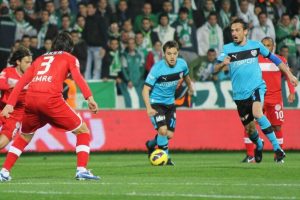 Timsah Antalya'da kaybetmiyor!