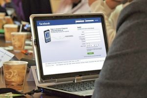 Facebook 45 T&uuml;rk kullanıcının bilgilerini verdi