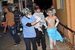 Suriye'de yaralananlar T&uuml;rkiye'ye getiriliyor
