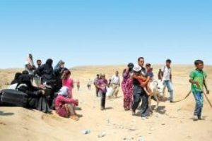 &Ouml;l&uuml;mden ka&ccedil;ış, sınır hatları insan kaynıyor