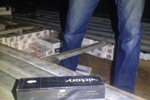 Ka&ccedil;ak&ccedil;ılık i&ccedil;in &ouml;zel kamyonet