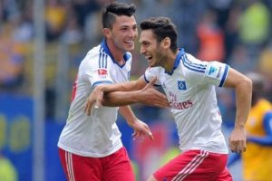Almanya'da g&uuml;ndem Hakan &Ccedil;alhanoğlu