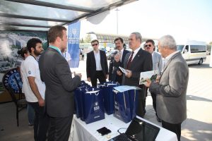 &Uuml;niversite &ouml;ğrencilerine sıcak karşılama