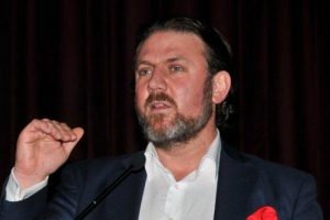 'Bug&uuml;n d&uuml;nyada 2,5 lider var'