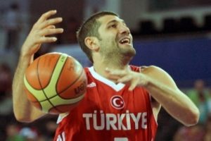 Milli takımda sakatlık şoku