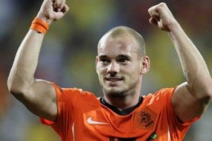 Van Gaal Sneijder'i se&ccedil;ti!