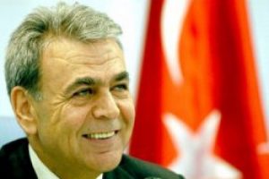 CHP'den İzmir B&uuml;y&uuml;keşhir i&ccedil;in 4 başvuru