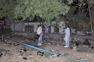 Bunalıma giren gen&ccedil; intihar etti!