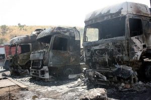 Irak'ta 20 T&uuml;rk TIR'ı yandı