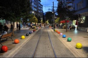 Kadık&ouml;y renklendi