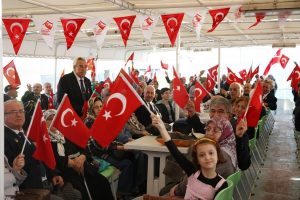 Gazilere ve şehit yakınlarına vefa