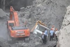 Şırnak'ta 3 iş&ccedil;inin cesedine ulaşıldı