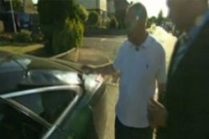 Araba eriten binaya &ccedil;&ouml;z&uuml;m aranıyor