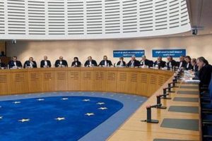 AİHM'den kadına soyadı hakkı