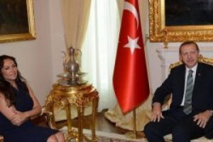 H&uuml;lya Avşar Erdoğan'la Gezi g&ouml;r&uuml;şmesini anlattı