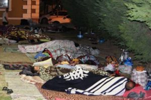 35 Suriyeli İstanbul'da parkta yaşıyor
