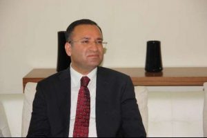 "Hacılar Mekke'de, darbeciler Kahire'de buluşur"