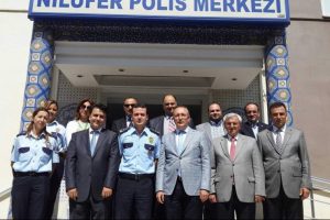 AK Parti Teşkilatı'ndan Nil&uuml;fer İl&ccedil;e Emniyet M&uuml;d&uuml;r&uuml;'ne ziyaret