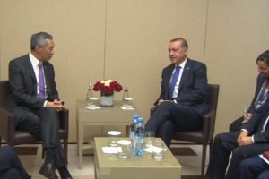 Başbakan Erdoğan ilk g&ouml;r&uuml;şmesini yaptı