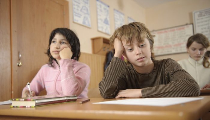 &Ccedil;ocuğun okul fobisi nasıl yenilir?