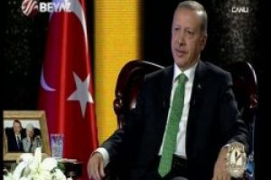 Başbakan'ı bu sefer komşuları anlattı