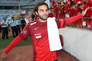 Milliler'de Sel&ccedil;uk İnan şoku!