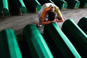 Hollanda Yargıtay'ı Srebrenitsa mağdurlarını haklı buldu
