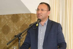 Bozdağ ateş p&uuml;sk&uuml;rd&uuml;