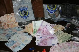 Maskeli soygunculara 112 indirimi