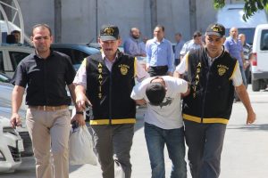 Kapka&ccedil;&ccedil;ıyı doğum lekesi ele verdi