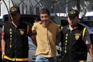 Hem hırsız hem arsız