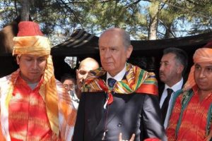 Bah&ccedil;eli S&ouml;ğ&uuml;t şenliklerinde