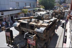Sınıra askeri sevkiyat