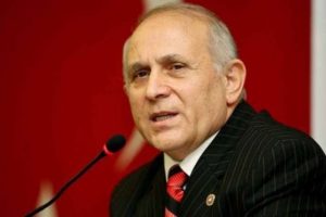 ''Başkanlık sistemini tartışmak sevaptır''