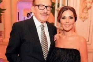 G&uuml;lman'ın 200 milyonluk boşanma davası başladı