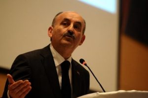 '&Uuml;lkenin gelişmesinden rahatsız olanlar var'