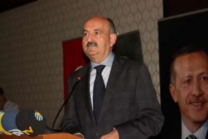 Sağlık Bakanı'nın eşi anjiyo oldu