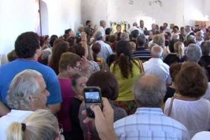 Kıbrıslı Rumlar ayin yaptı